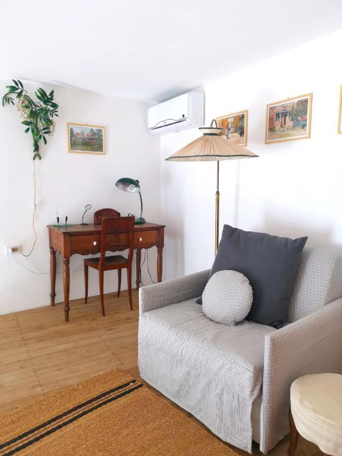 Novecento Apartment Монополи Екстериор снимка
