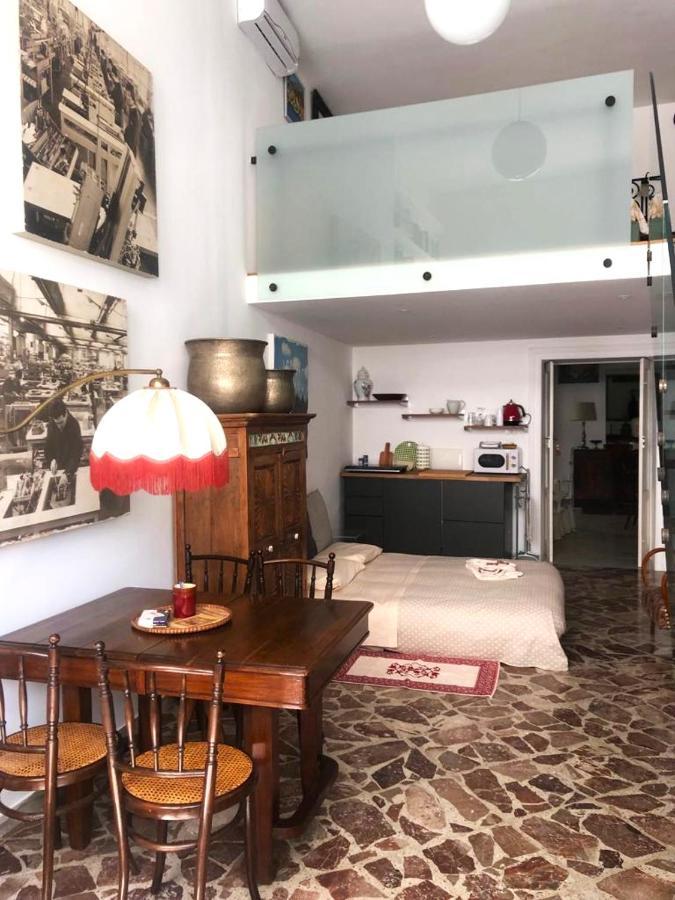 Novecento Apartment Монополи Екстериор снимка